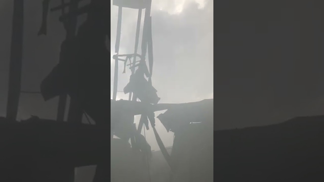 Sunog sa isang warehouse sa Lawang Bato, Malinis St. sa Valenzuela City