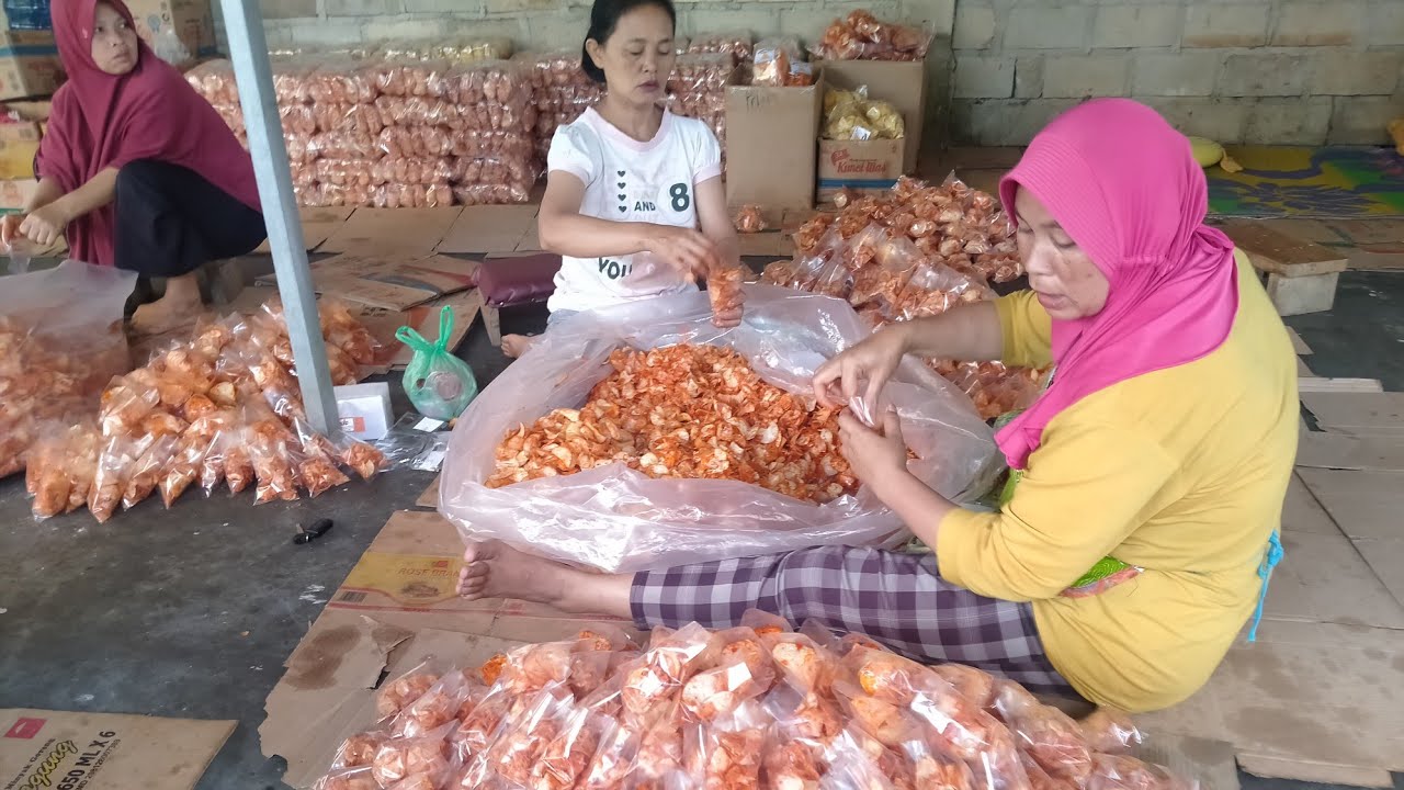 DIAJARI LANGSUNG AHLINYA!!! Membuat keripik singkong aneka macam rasa