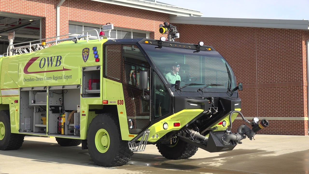 Aircraft Rescue Fire Fighting Truck