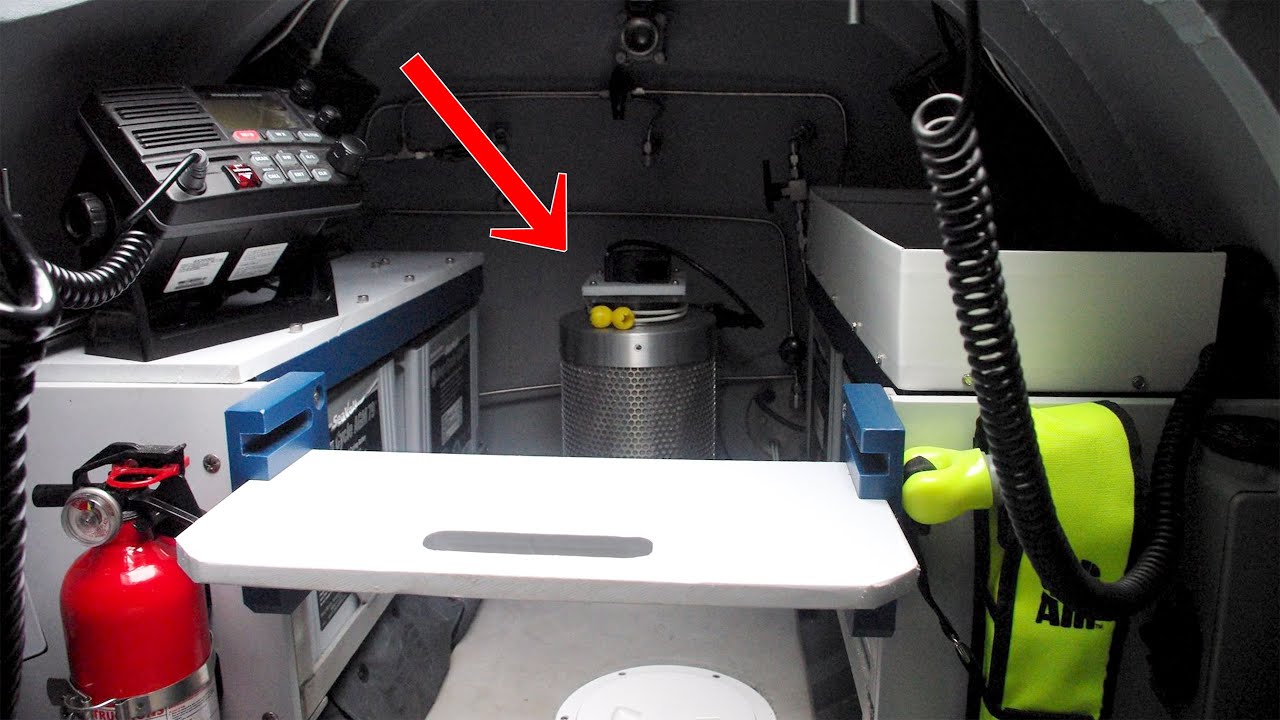 Snoopy The K250 Submarine | Douglas Suhr
