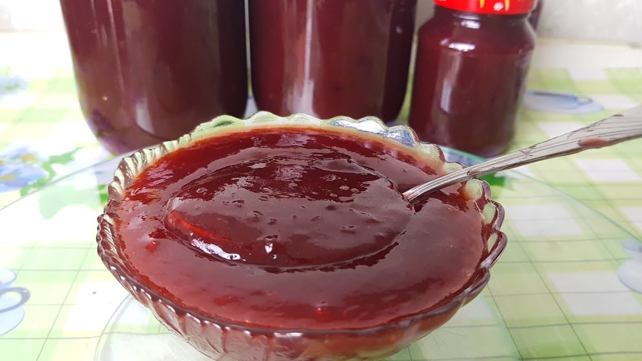 Сливовое варенье, цыганка готовит. Конфитюр сливовый. Gipsy cuisine.