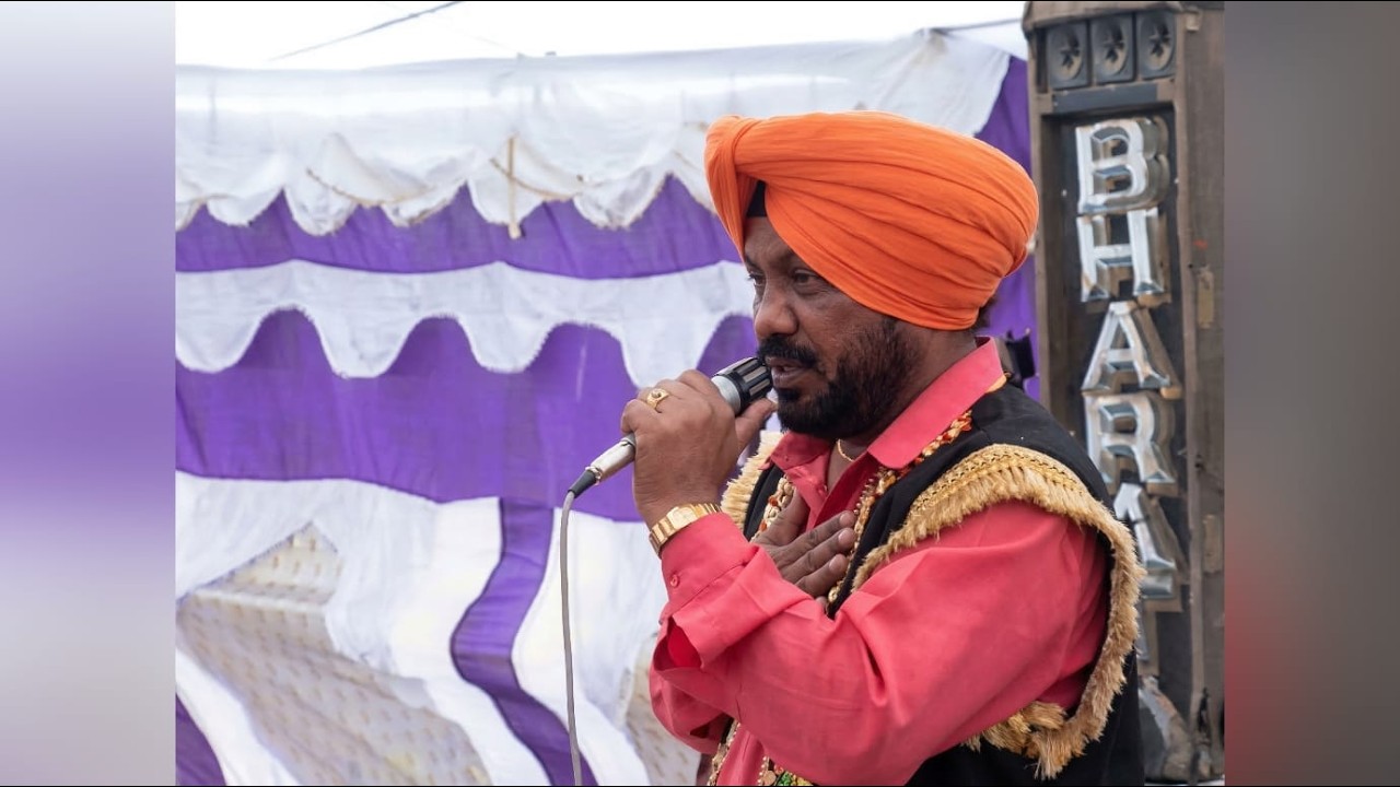 ਔਖਾ ਦਿਲ ਨੂੰ ਟਿਕਾਣੇ ਰੱਖਣਾ Aukha Dil Nu Tikane Rakhna | Jaswant Sandila | 2001 Akhara