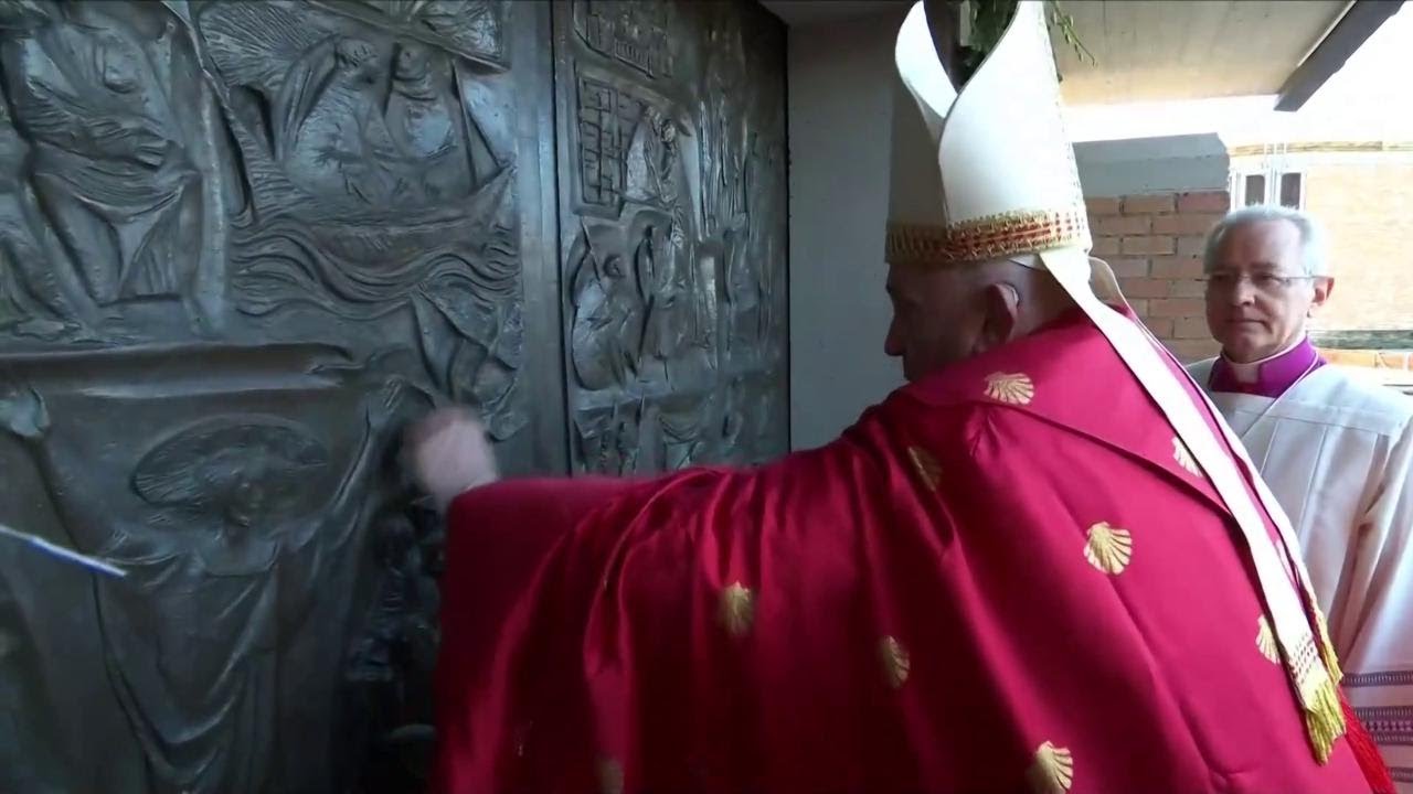 PAPA FRANCESCO a REBIBBIA per l'apertura della seconda Porta Santa
