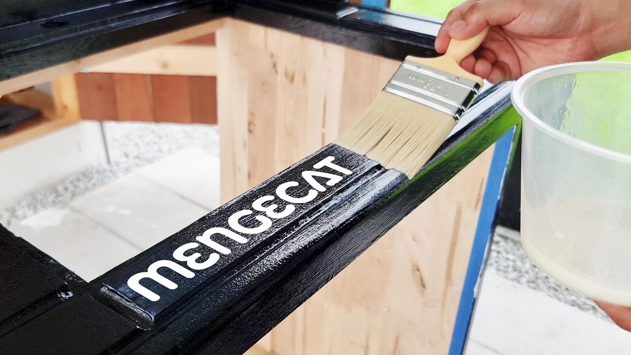 Macam mana nak cat kayu? | Asas mengecat dari undercoat/primer, cat dan topcoat/varnish.