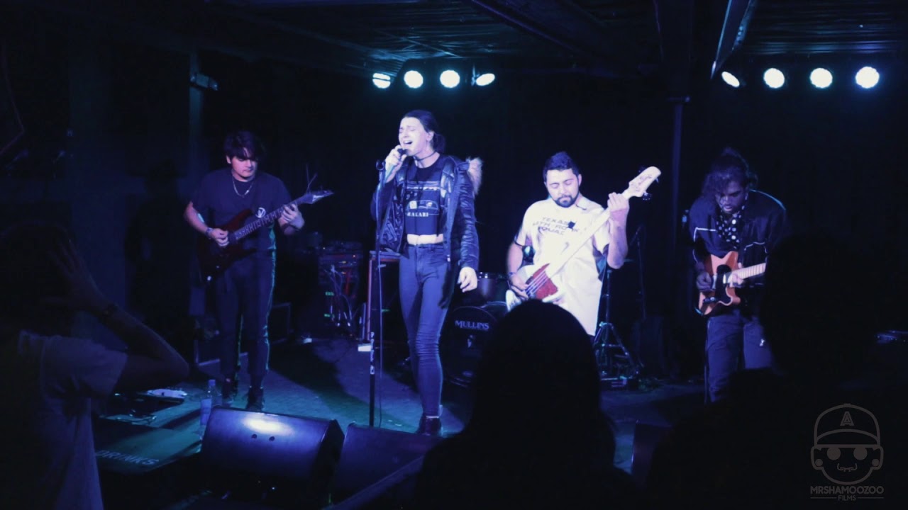 I Met A Yeti - Magic, Madness and Sadness / All Magic Users Swim In The Loomy (Live in Phoenix, AZ)
