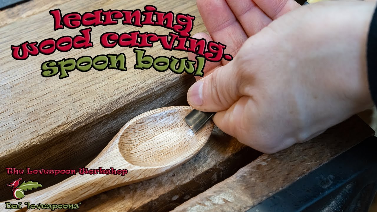 Teaching my wife wood carving...how to carve a spoon bowl