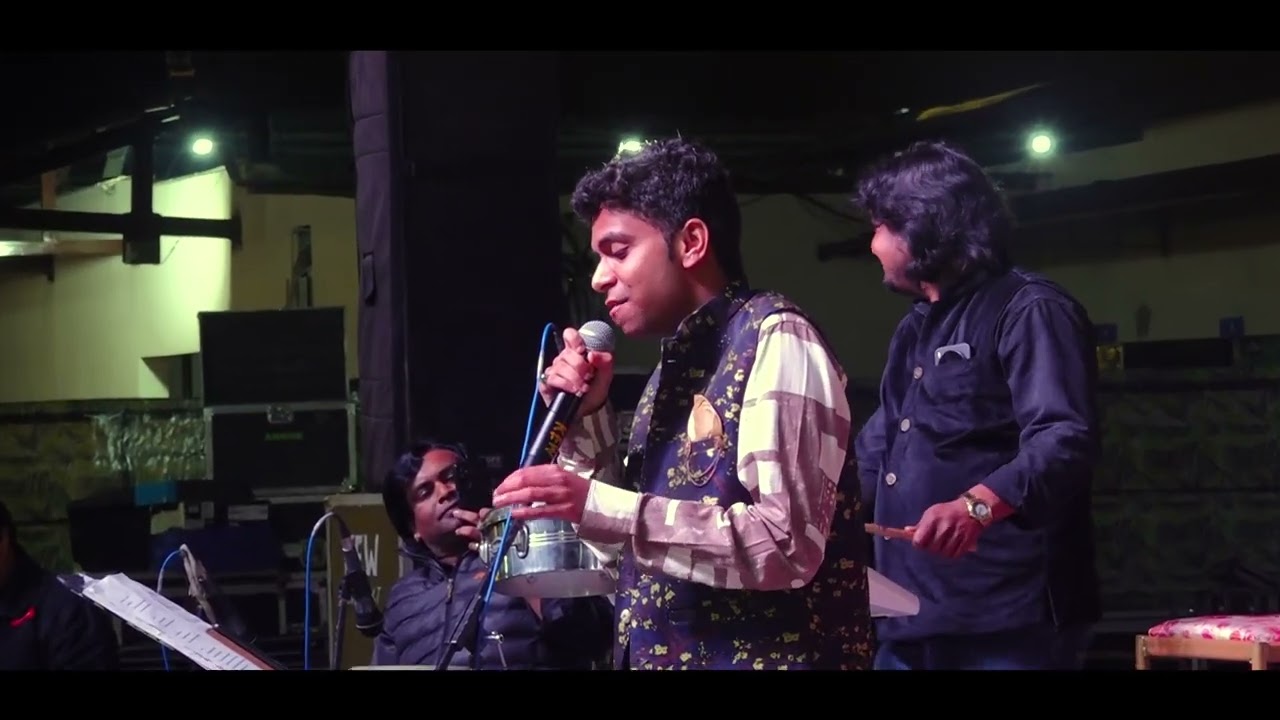 Ae ajnabi tu bhi kabhi -Dil se..Stage performance by Vaishvik Bharde 