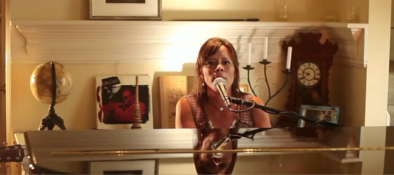 "Eyes On The Prize" Live Performance