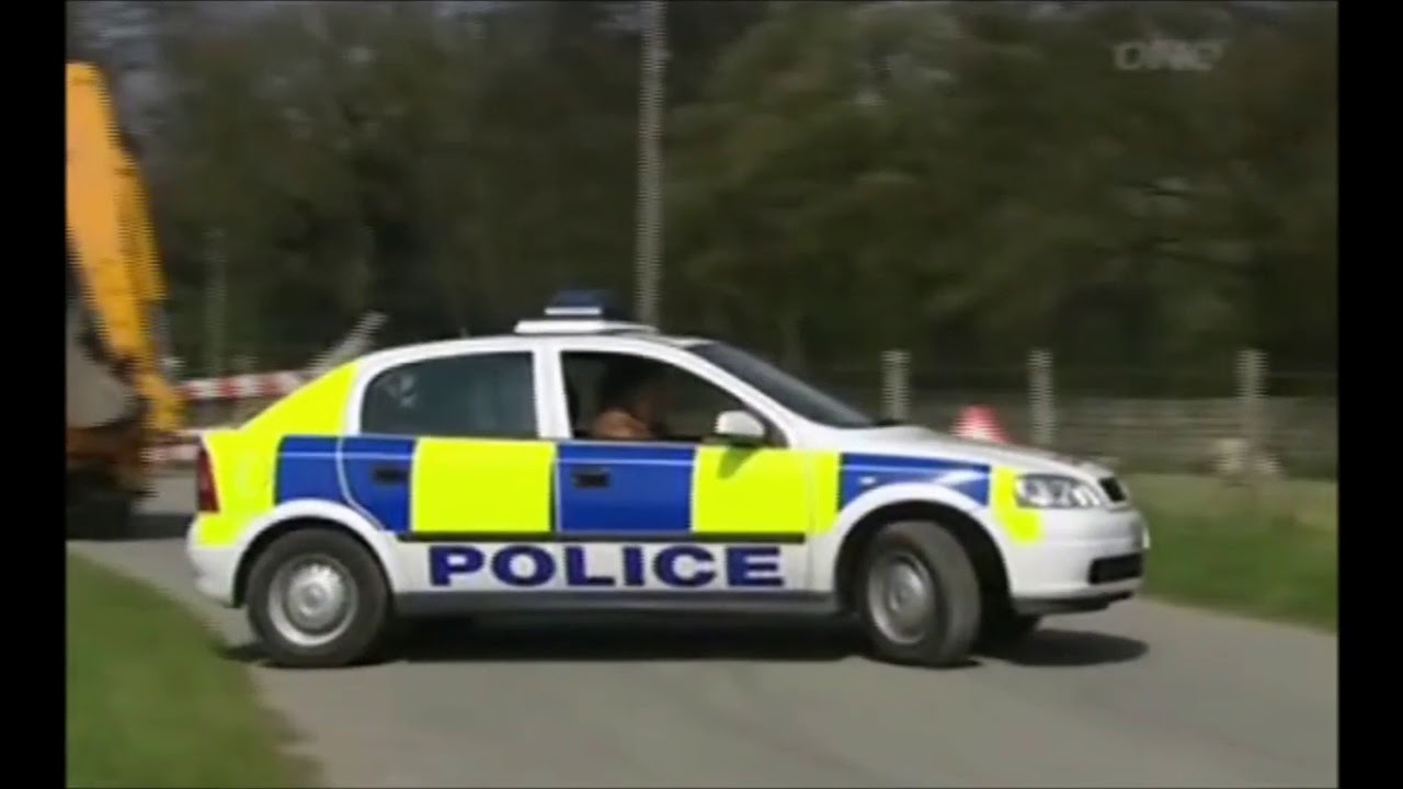Emmerdale - Shadrach Dingle Steals a Police Car (2005)