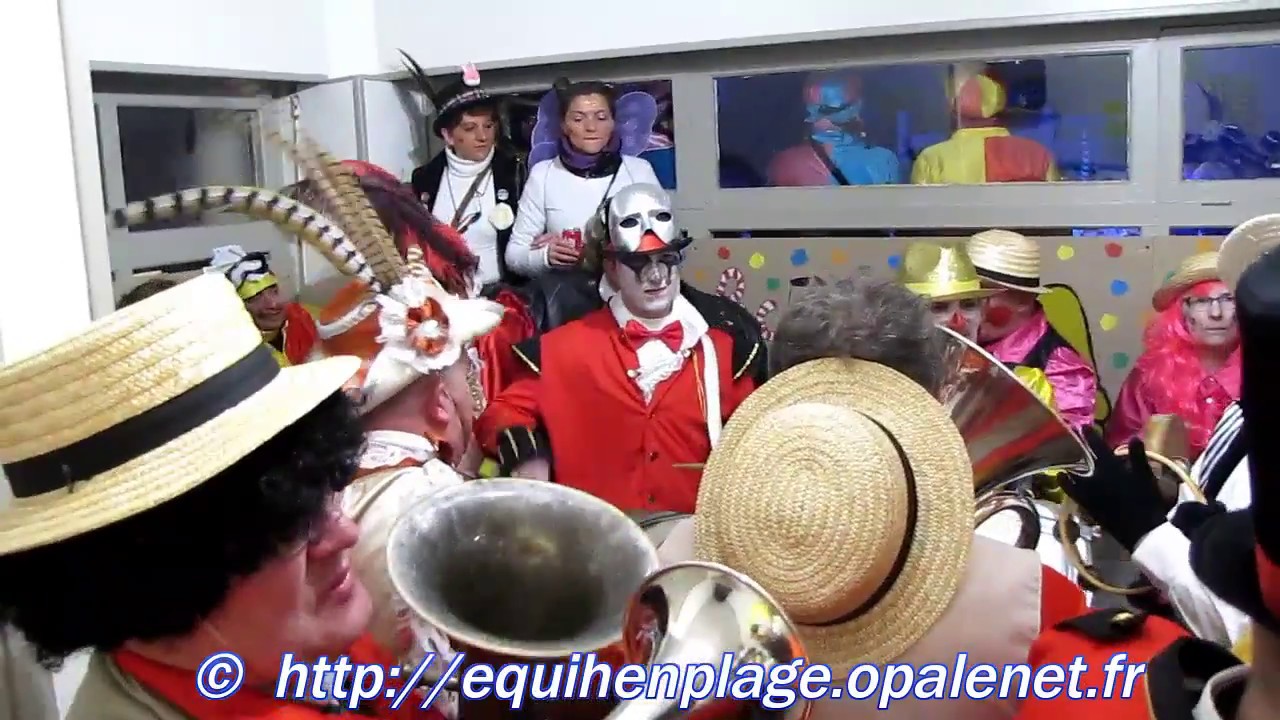 Soirée du carnaval d'Equihen 2017 à la brasserie La Brise rue Cazin 02