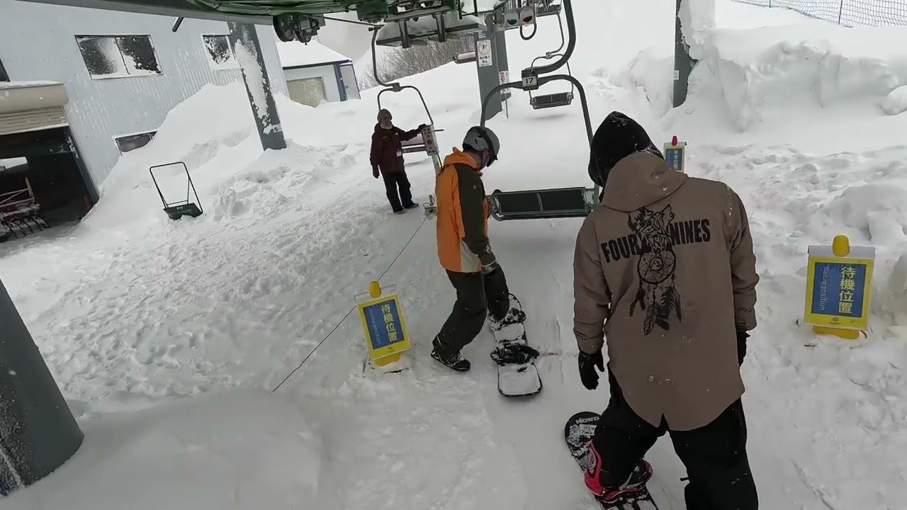 GRANSNOW OKUIBUKI 2026 0112-1 曇り　もや　小雪