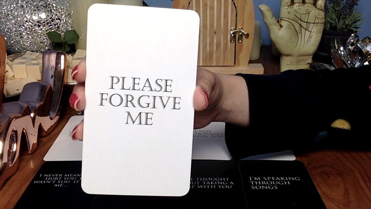 CANCER💌  INTIMATE LOVE MESSAGES FROM YOUR PERSON🥰❤️  MARCH 2021 Soulmate Twin Flame Ex Crush Reading