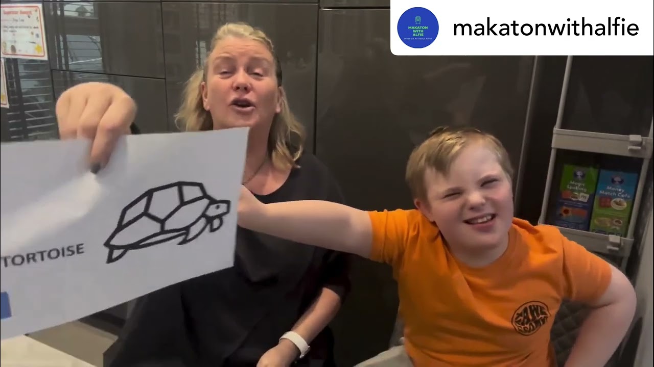 Makaton for ‘TORTOISE’ 🐢