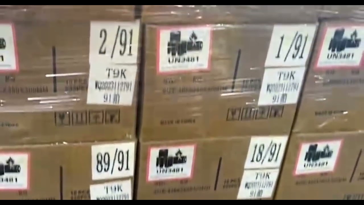 Fumot RandM Bullet 600 disposable vape bulk shipment #Fumot #fumotvape #randmvape #bullet600