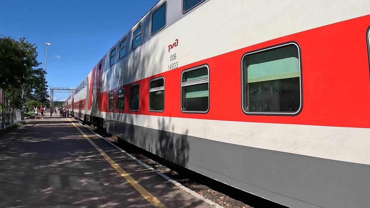 Двухэтажный поезд 160В Москва — Петрозаводск. Вид из окна.