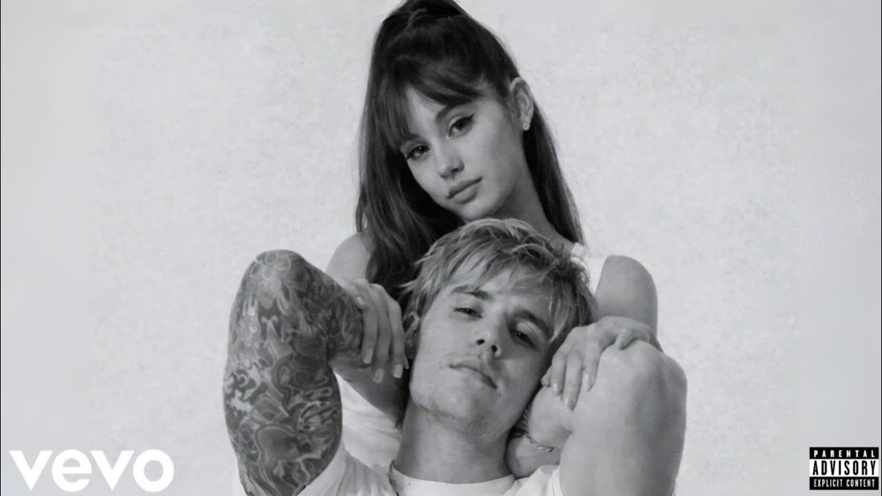 Justin Bieber ft Arian Grand - Beautiful Eyes (Office Audio)