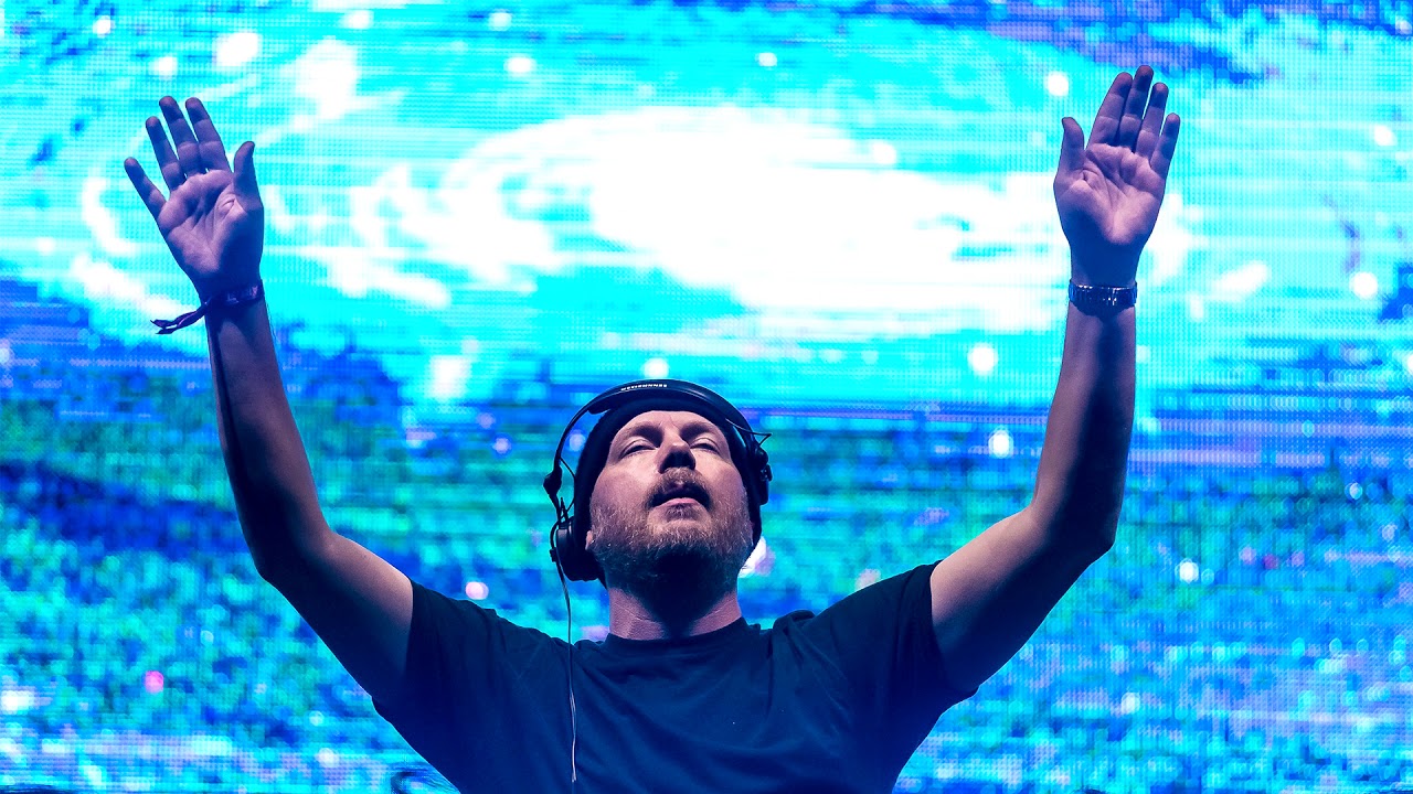 Digitalism - Circles vs. Finally (Eric Prydz Mashup)