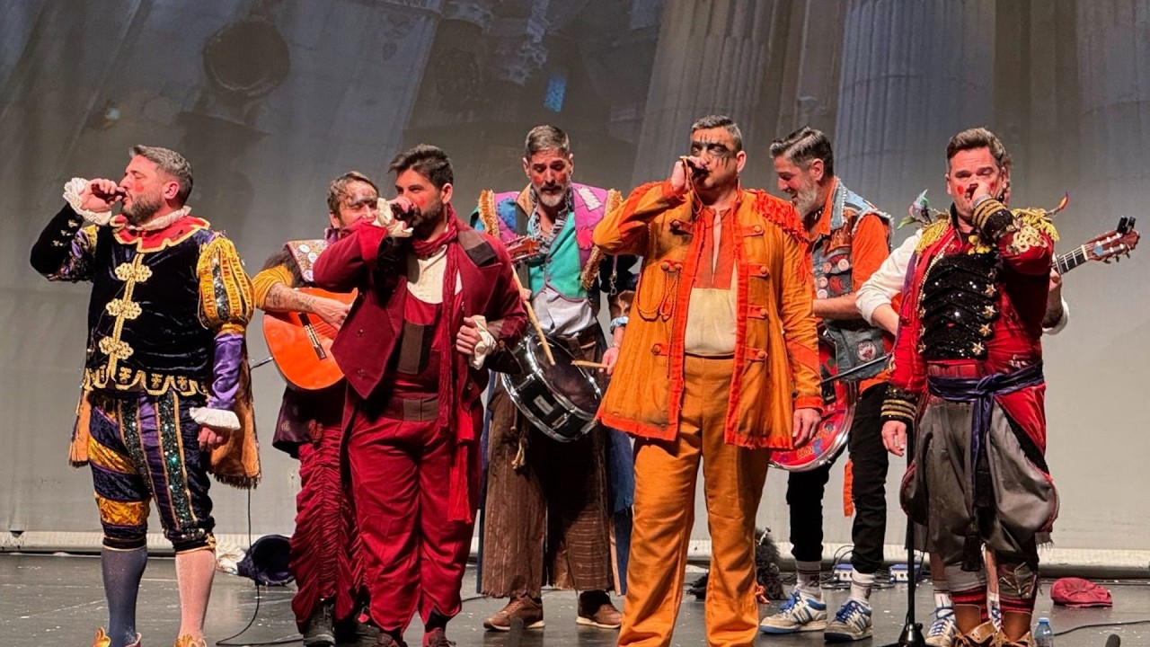 El Kursaal se convierte en el Falla con la Antología de Comparsas del Carnaval de Cádiz