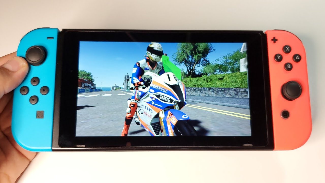 TT Isle of Man Ride on the Edge 2 | Nintendo Switch handheld gameplay