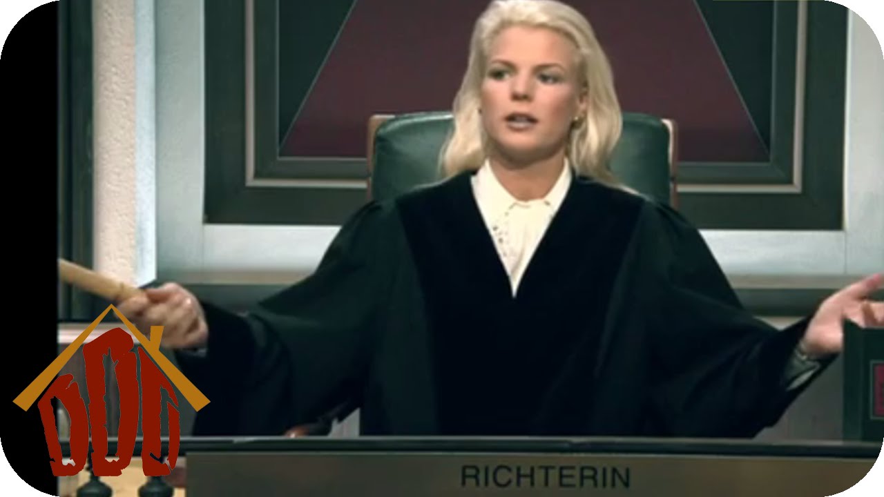 Versteigerte Haftstrafe | Die Dreisten Drei - Die Comedy-WG