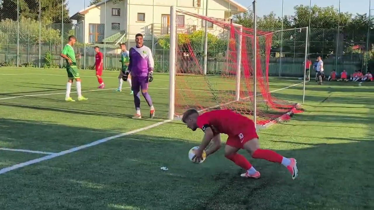 #1398 #Fotbal - Liga 3: USV Iasi - FC 2 Bacau 3-2! Au jucat in deschiderea nationalei de juniori