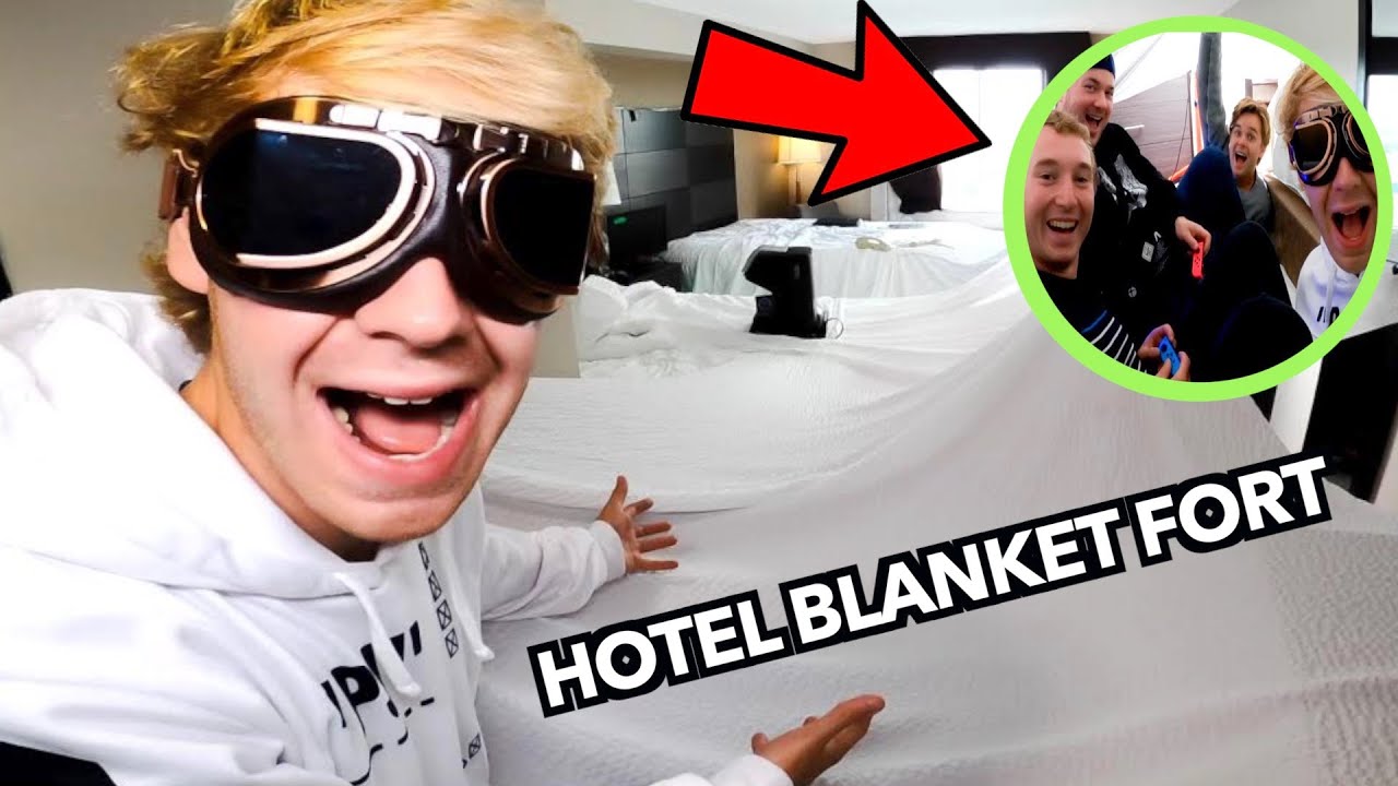 HOTEL BLANKET FORT! (24HR CHALLENGE)