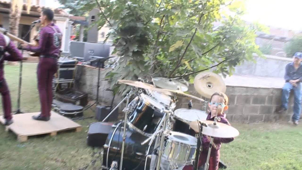 Gerardito y Escudo Norte&ntilde;o en vivo - Fierro pues