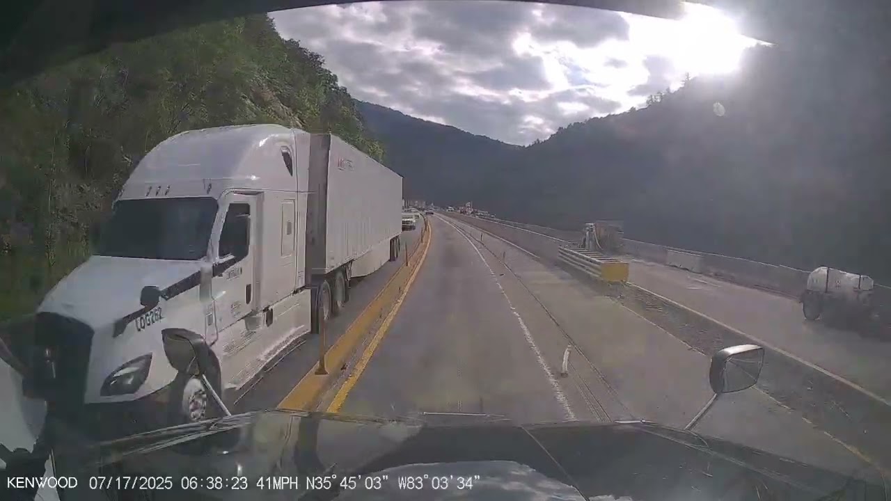 I-40 Collapsed TN / NC state line, Truckers view
