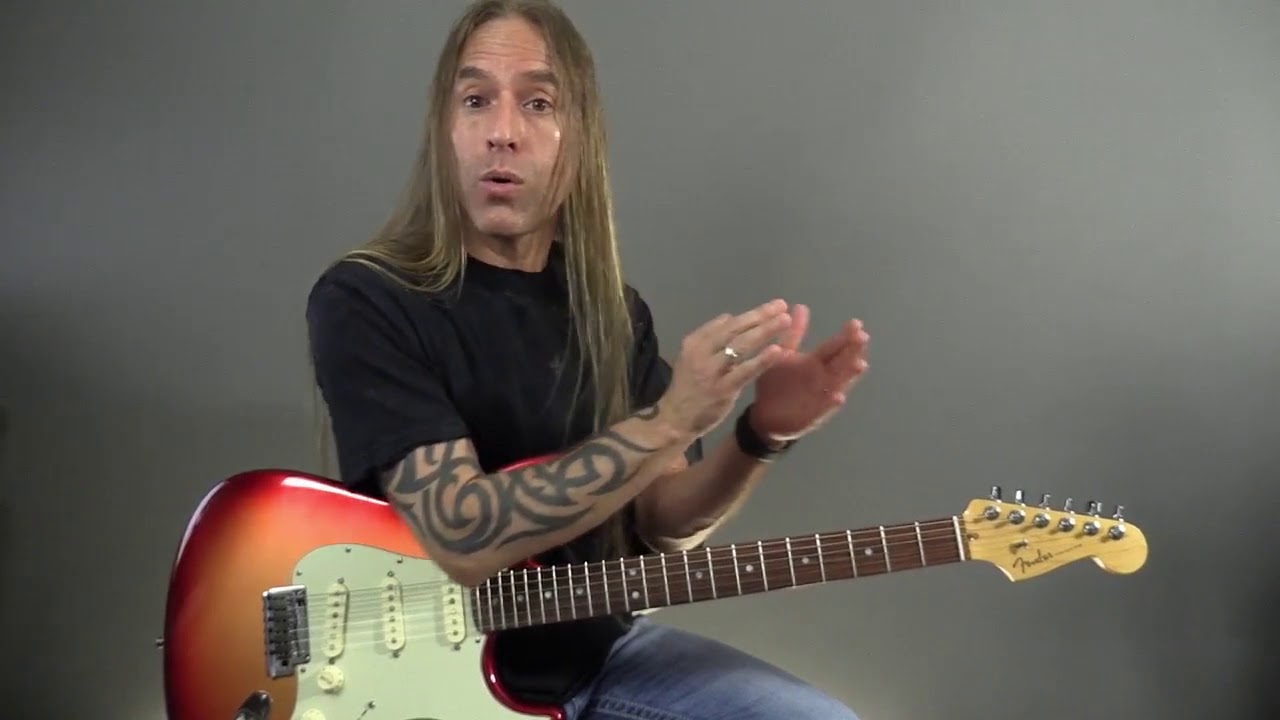 Chromatic Movement In Blues | GuitarZoom.com | Steve Stine
