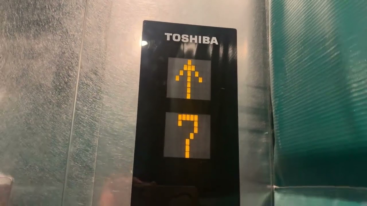 Toshiba Elevator at Ulu Pandan CC (PL1).