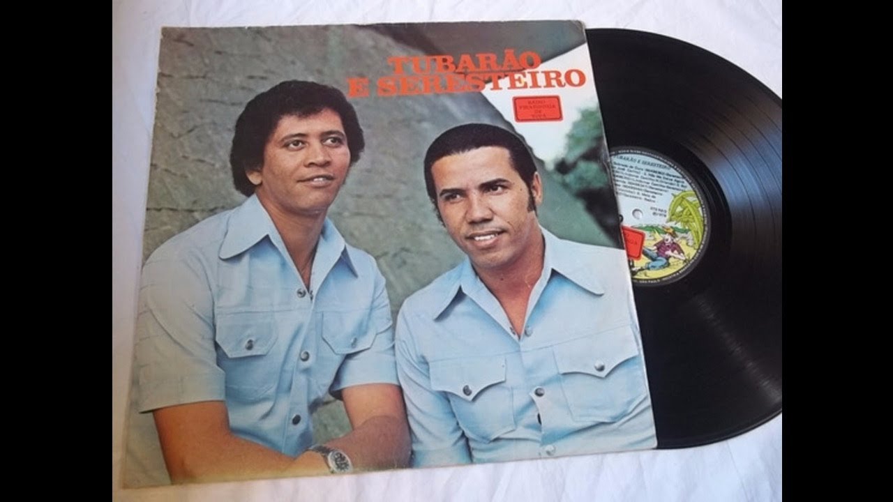 Carente de amor  - Tubarão e seresteiro - Nhozinho & Luis Conceição - 1978.