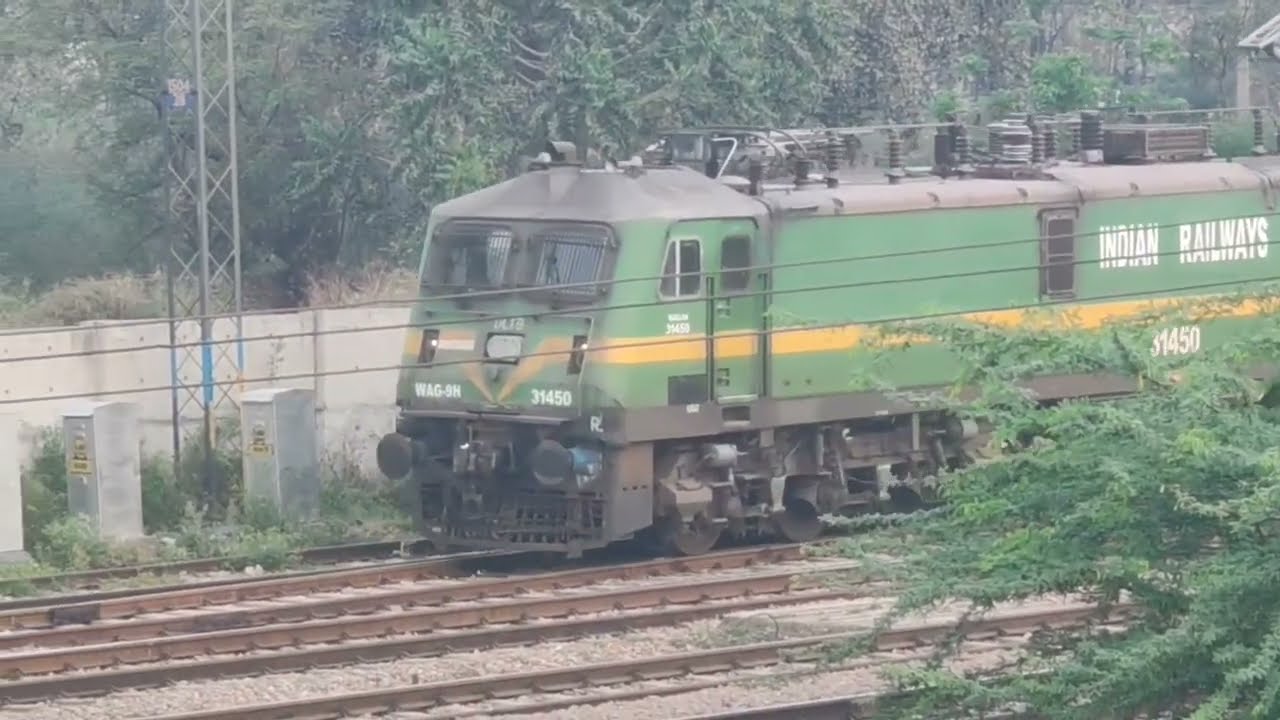 WDG4G  & WAG9 POWERFUL ELECTRIC ENGINE GOODS TRAIN INDIAN RAILWAYS 64908-Shakurbasti- Ballamgarh EMU
