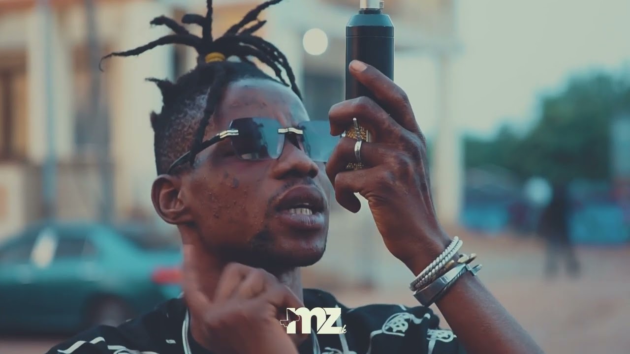 Lil G  CLIP VIDÉO MICROBE EN SESSION FRISTYLE PROD BY MZIIK