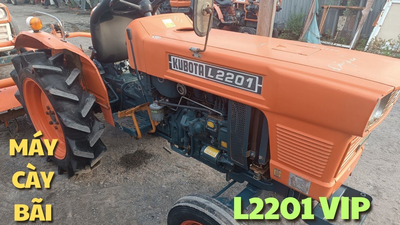 Báo giá con máy cày Kubota L2201 zin bãi, tuyển vip xài êm giá mềm, số trong phần mô tả
