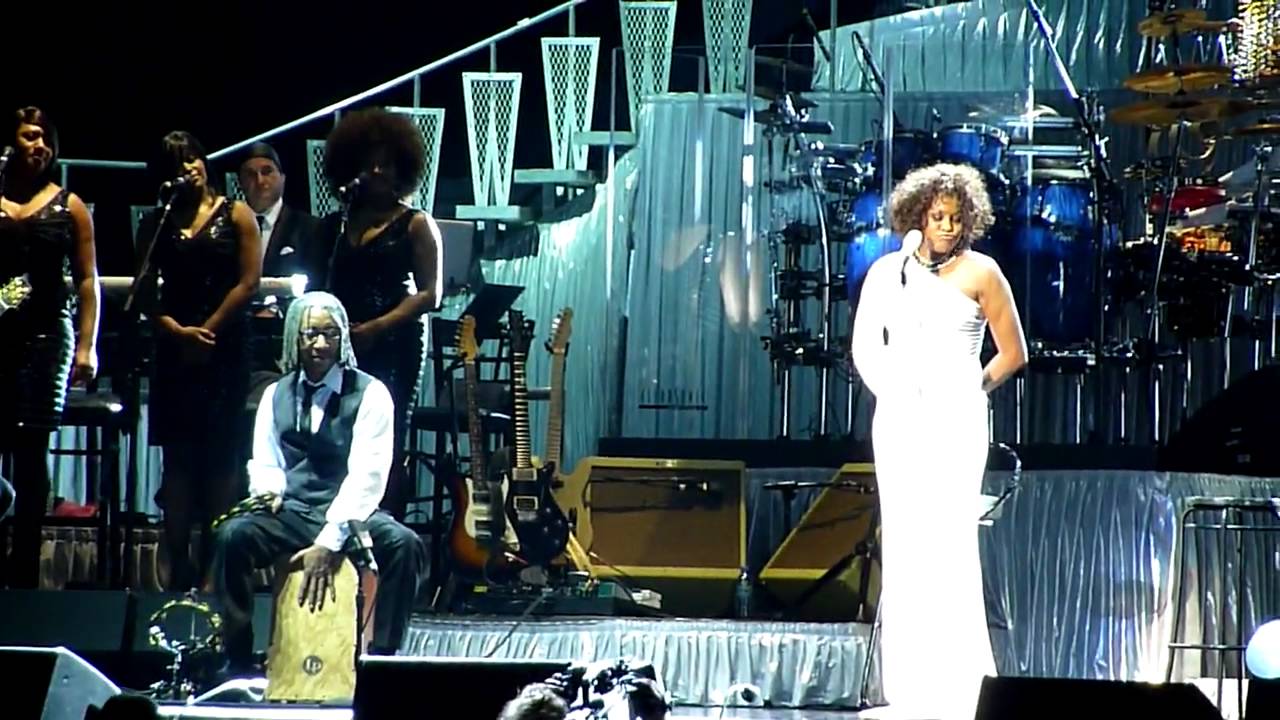 Whitney Houston 