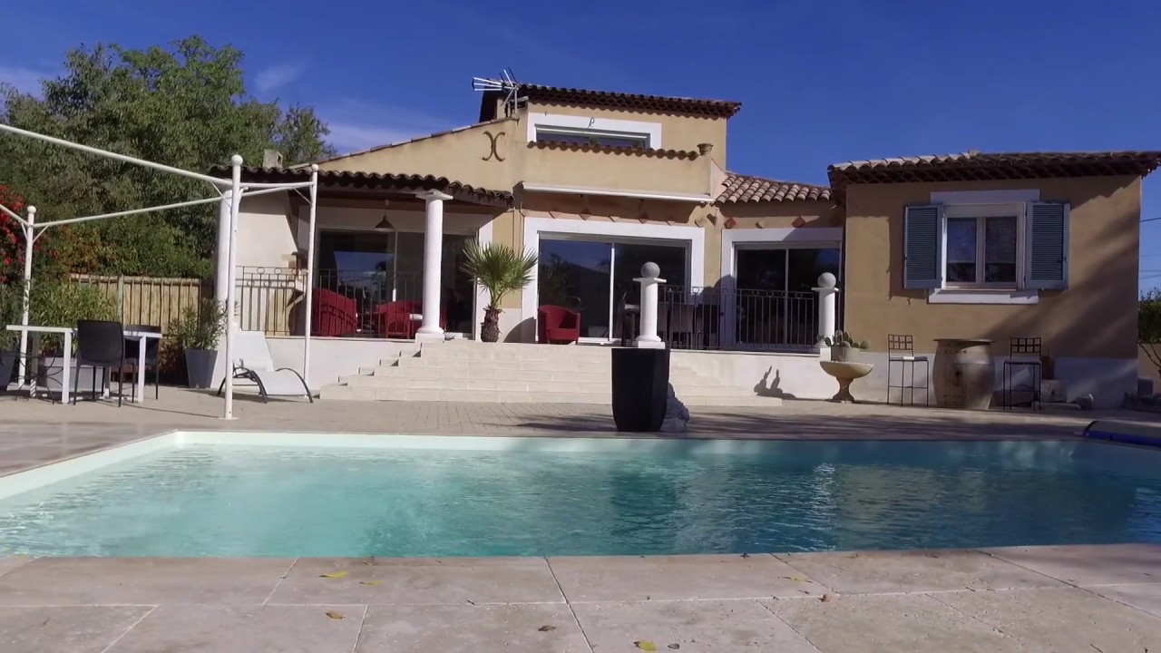 Villa 180m2 hab/env. sur 1500m2 de terrain &agrave; Pourri&egrave;res (83910)