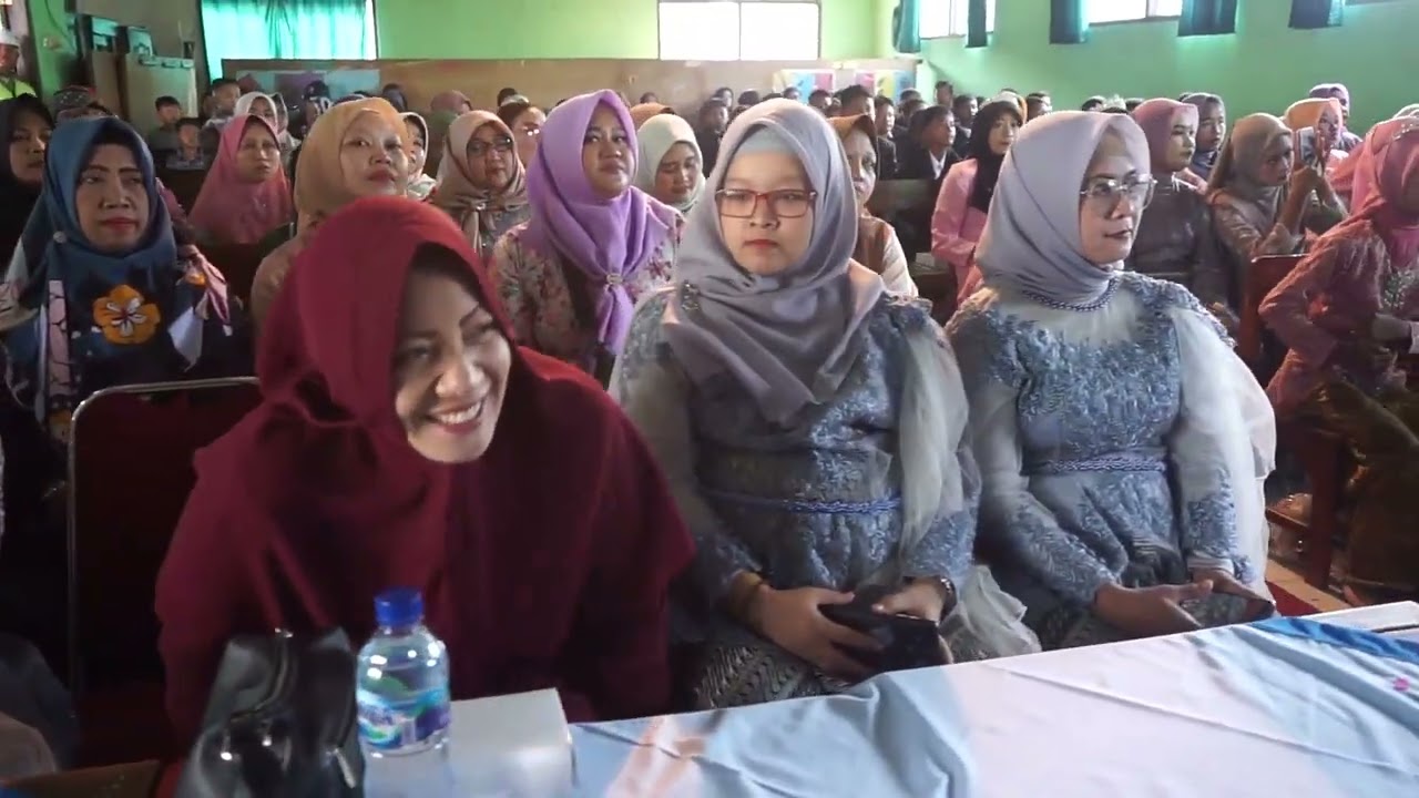 PERPISAHAN/PELEPASAN SISWA-SISWI KELAS 6 SDN JAMBEAN 1 2022/2023