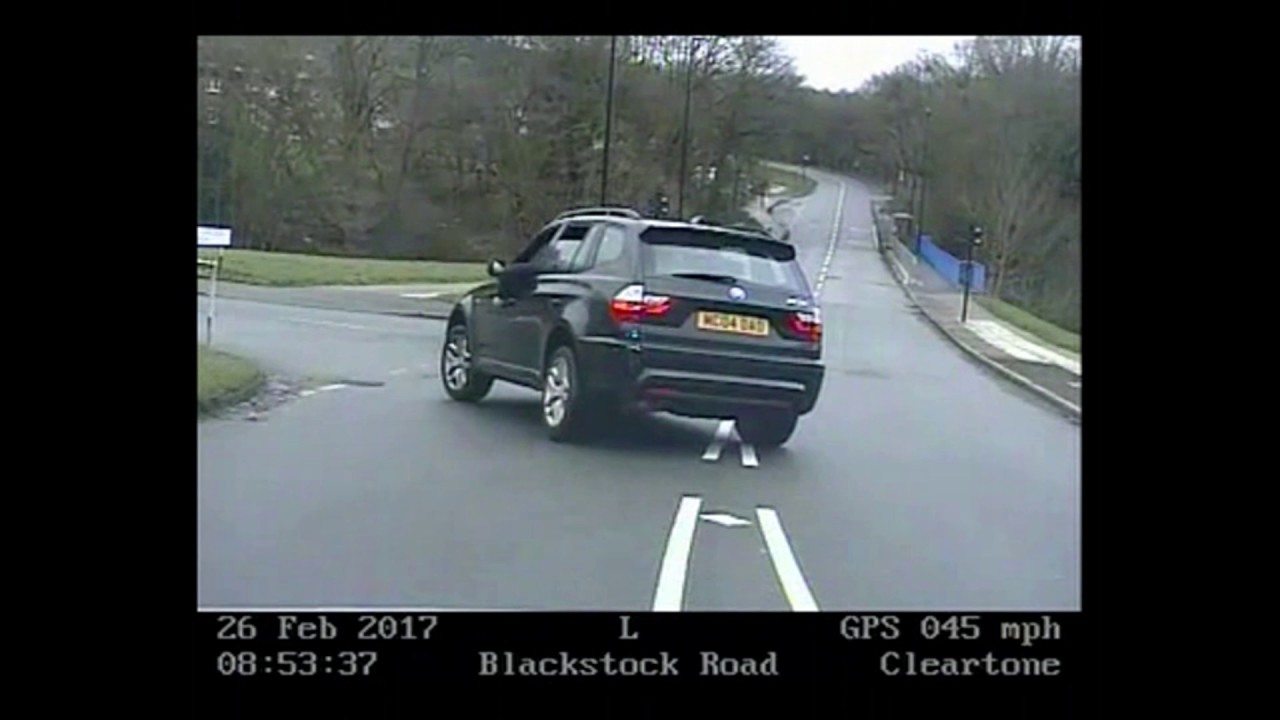Police pursue stolen car through Sheffield