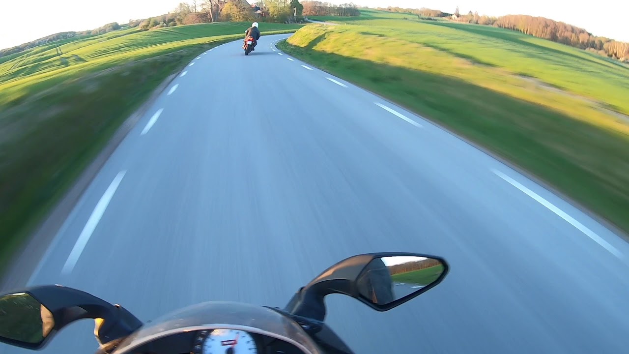 RAW Derbi GPR 125 170cc vs Honda CBR 600 f2 on a twisty road, NO MUSIC, NO WIND NOISE. 1080p