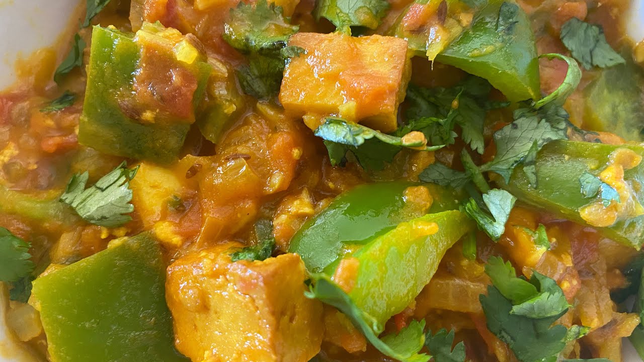 PANEER SIMLA Mirch curry