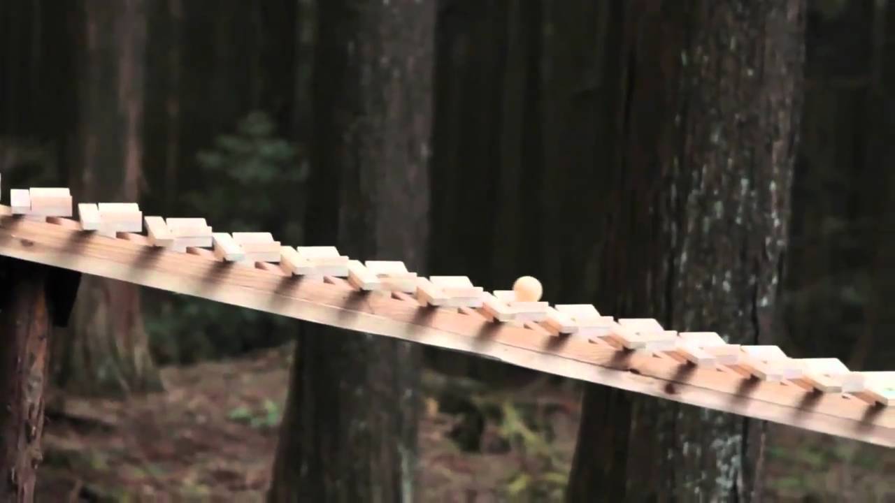 New mobile phone TOUCH WOOD SH-08C 木の温もりが伝わる国産ヒノキのボディ と音楽