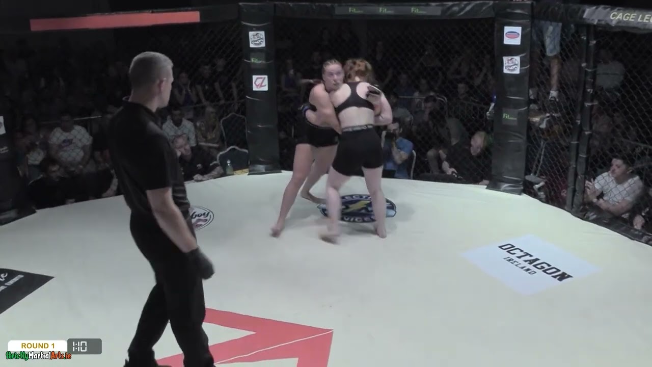 Sarah Carney vs Megan Hamill - Cage Legacy 16