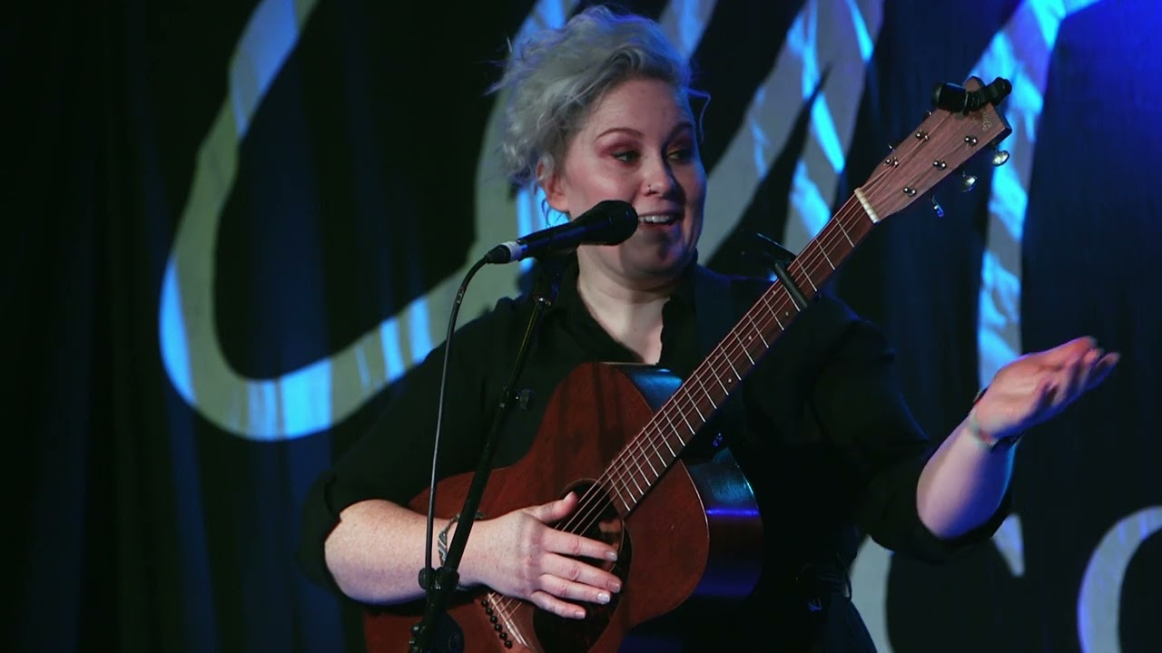 Gráinne Hunt - Live at Showcase Scotland