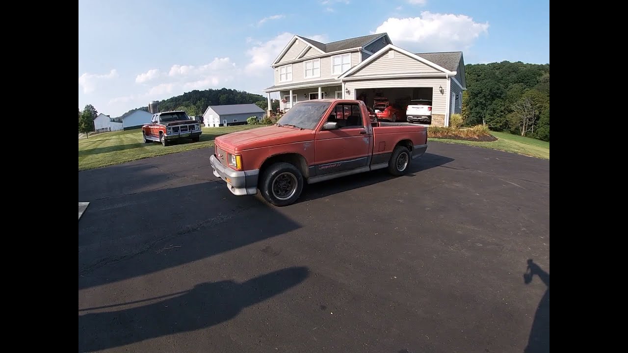 1992 GMC Sonoma GT.  New project in shop!