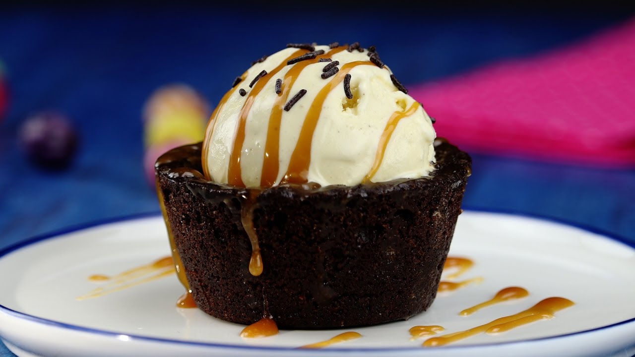 Você vai comer até o copo: Sorvete no copo de brownie