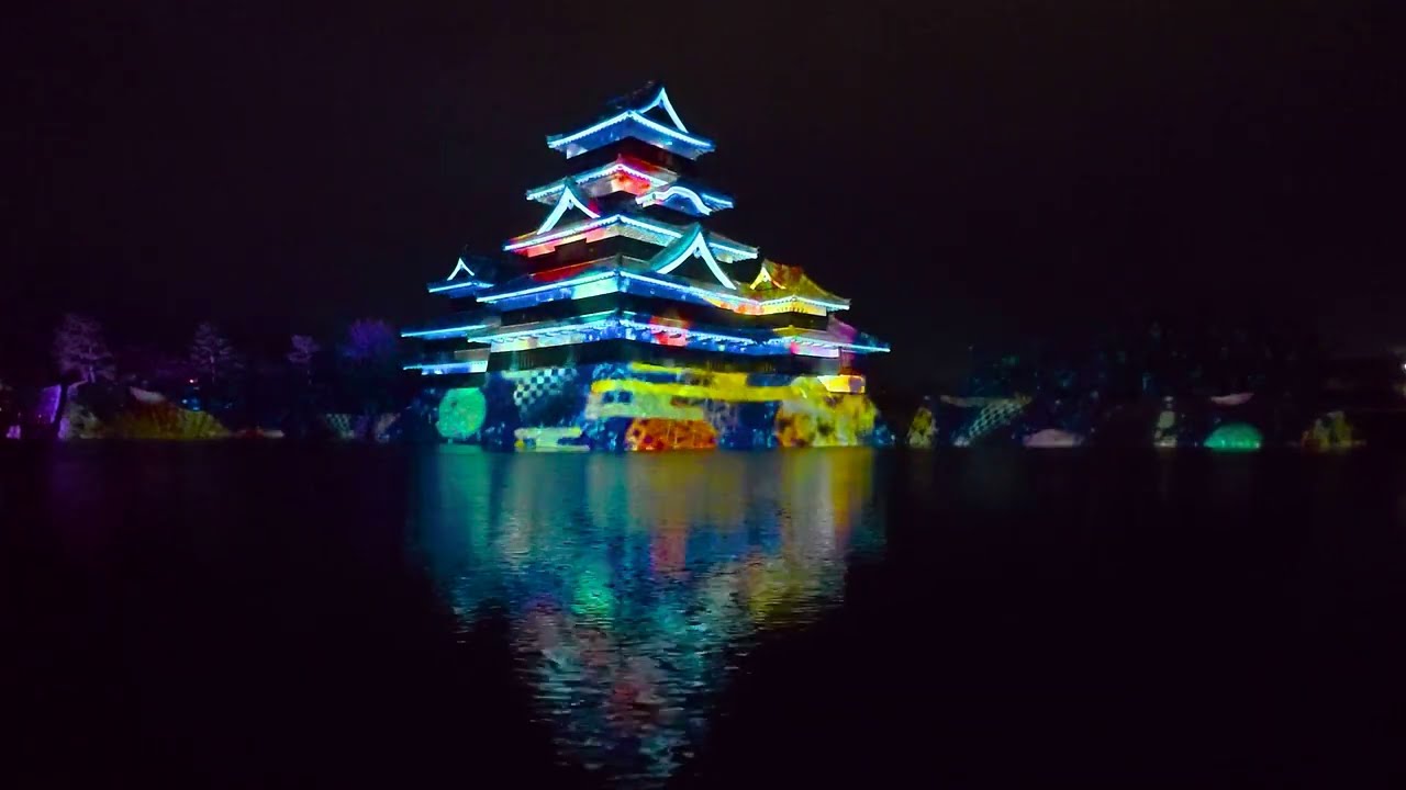 🏯Firebirds & Flowers: Light Show on a 400-Year-Old Castle - Matsumoto Japan in 4K.