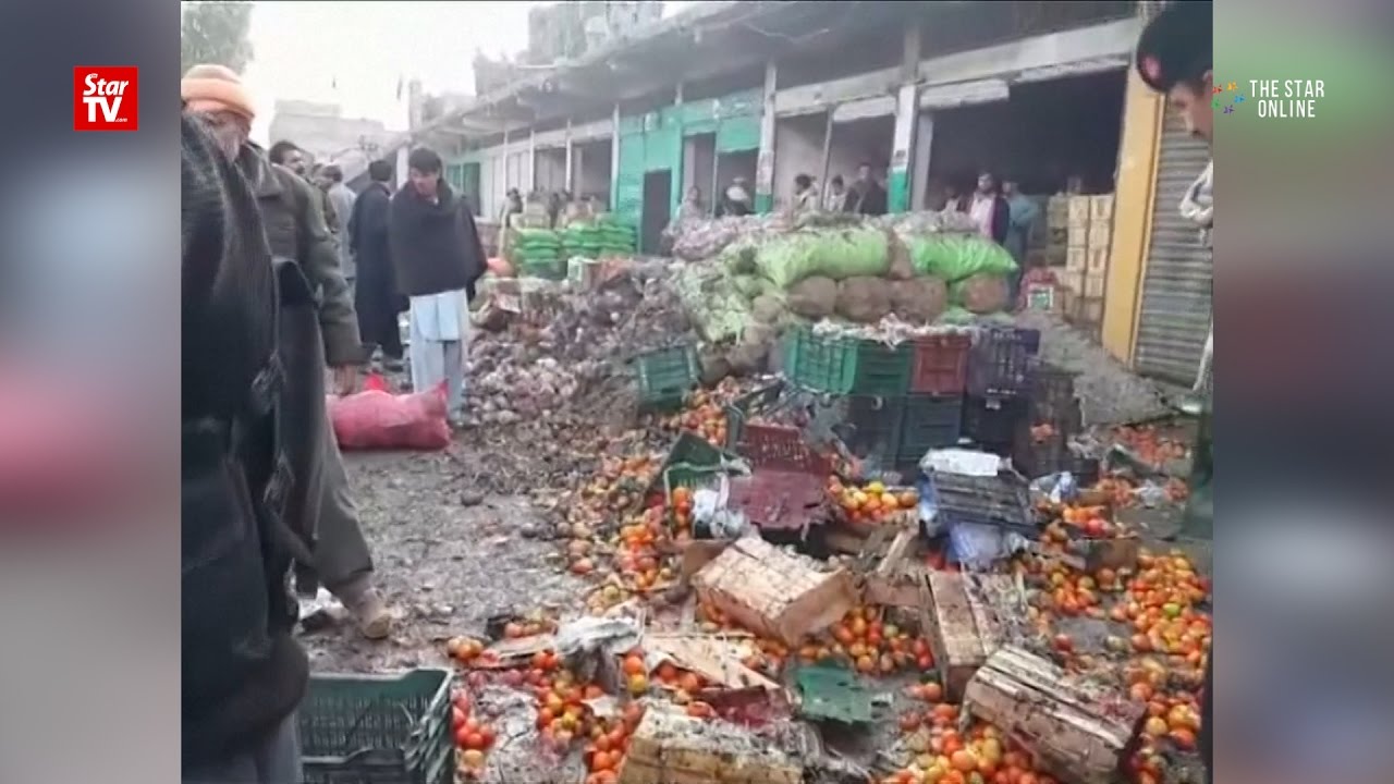 Vegetable market blast kills 20 in Pakistan