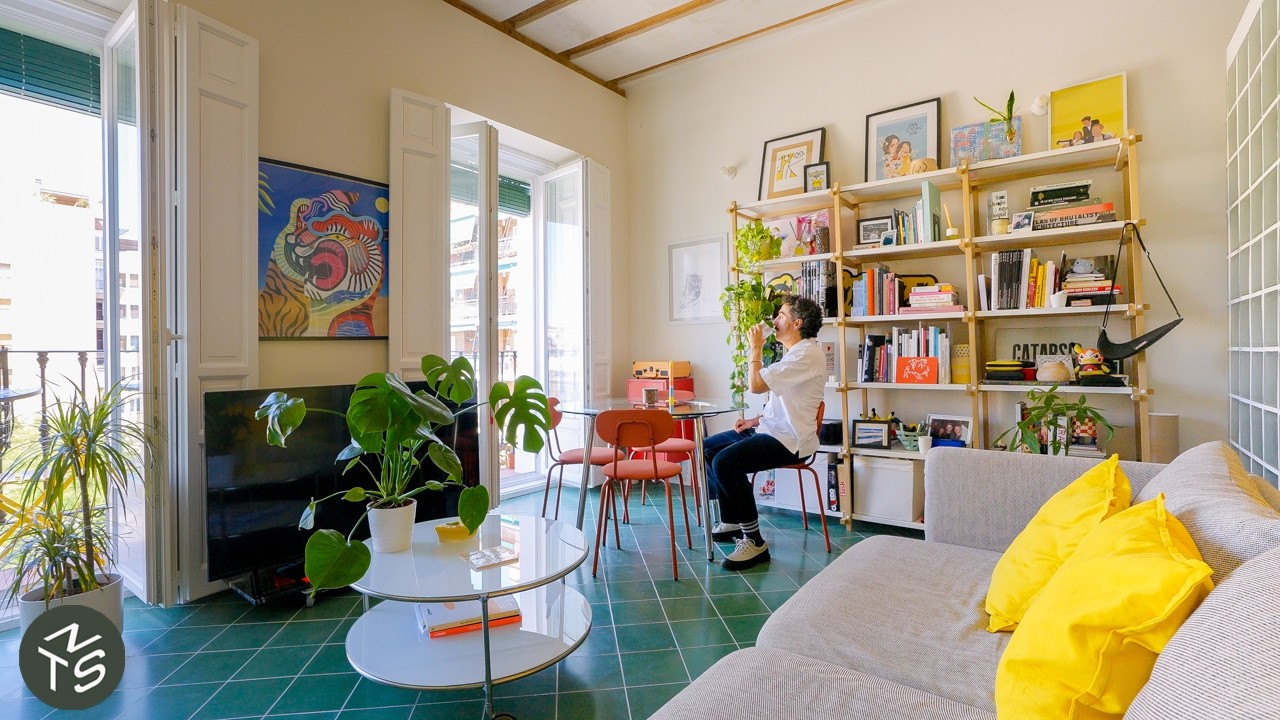 Small Loft-Inspired 19th Century Spanish Apartment, 40sqm/430sqft