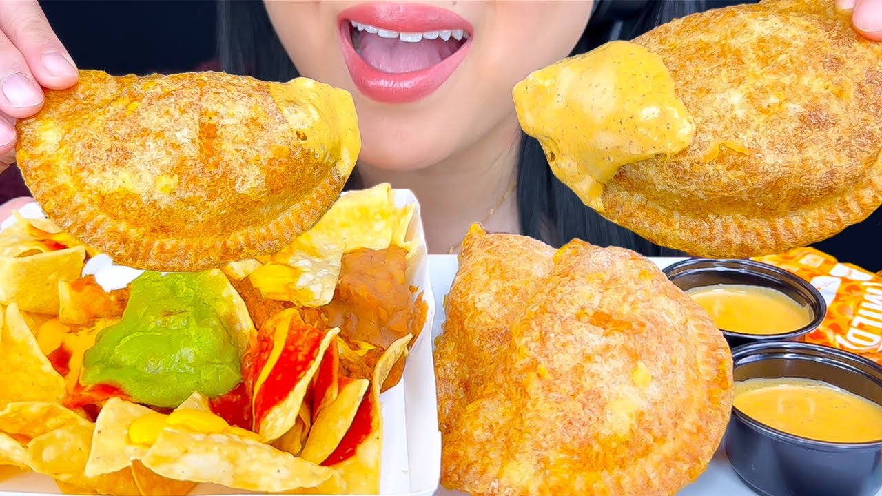 ASMR MUNCHIES TACO BELL Crispanada & Beef Nachos Baja blast | Eating Sounds | Mukbang | ASMR Phan