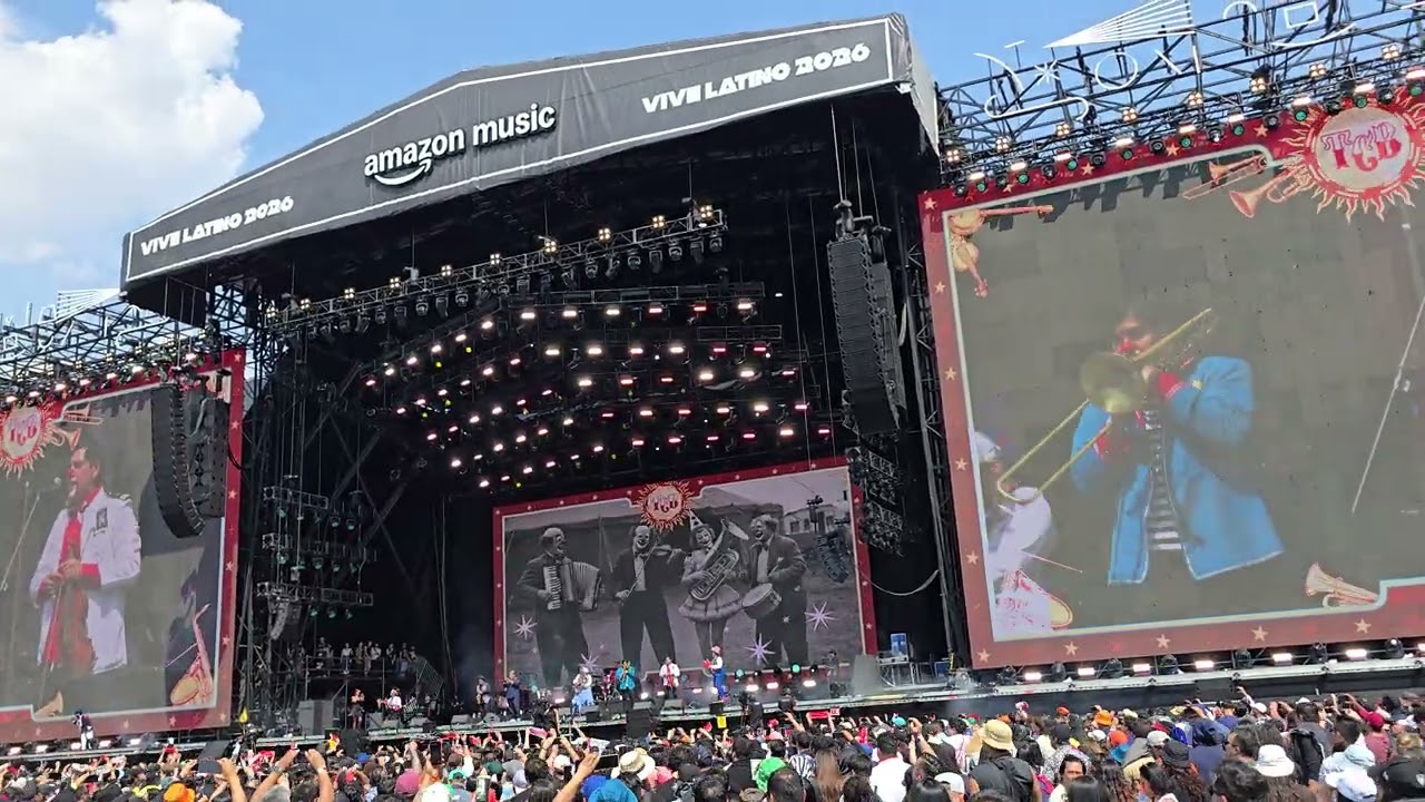 Adiós Adiós - Triciclo Circus Band VIVE LATINO 2026